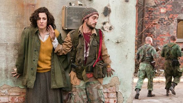 â Na Terra de Amor e Ãdio - Filme 2011 Dublado Br â